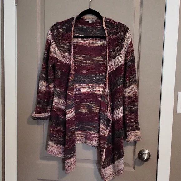 Cardigan - Picture 1 of 3